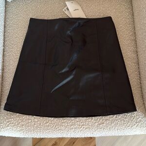 NWT VEGAN BLACK LEATHER MINI SKIRT SIZE 4